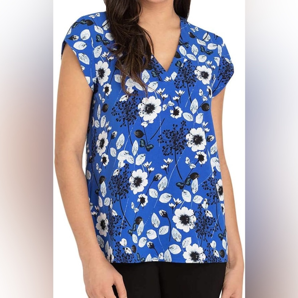 Hilary Radley Blue Floral Top EUC Size XL